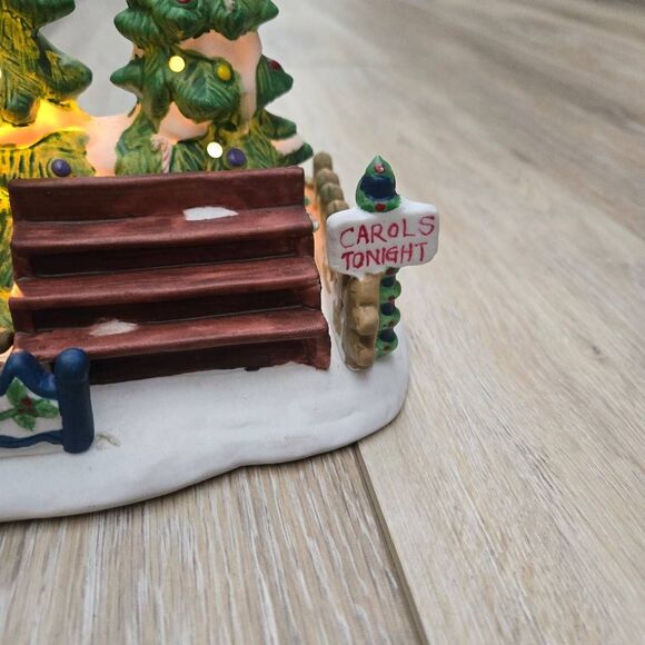 Dickens Collectible vintage 1996 Town Park Carol Trees Christmas Village lighted - Picture 4 of 12